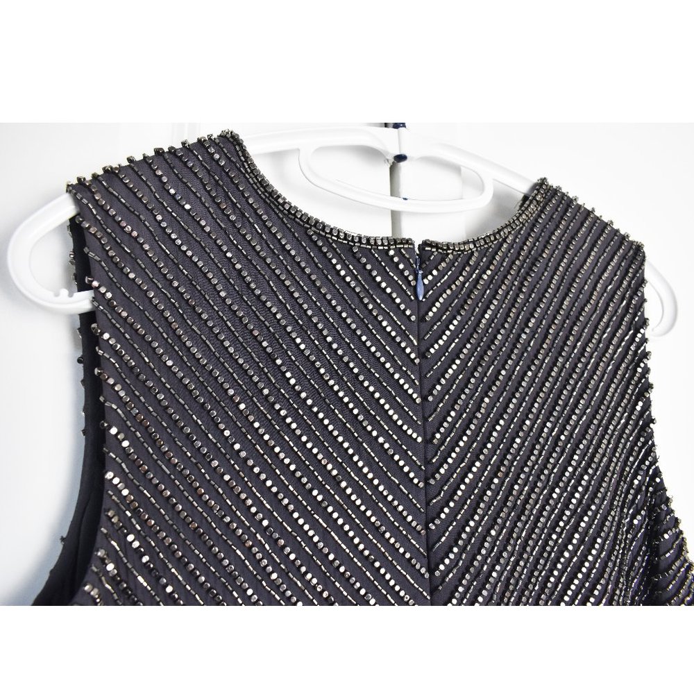 Gorgeous Fancy classy top, bead embroidery sleeveless blouse S, gray silk top - Picture 10 of 15